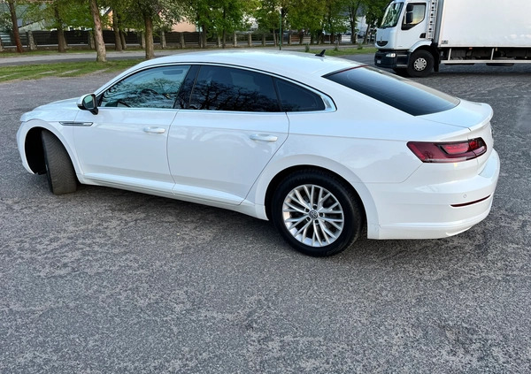 Volkswagen Arteon cena 96000 przebieg: 80000, rok produkcji 2018 z Góra małe 29